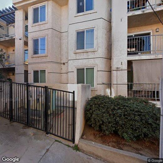 Foto principal - 4452 Mentone St