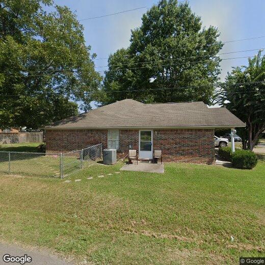 Foto principal - 401 E 11th St