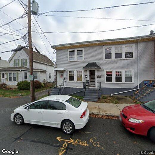 Primary Photo - 11 Willet St
