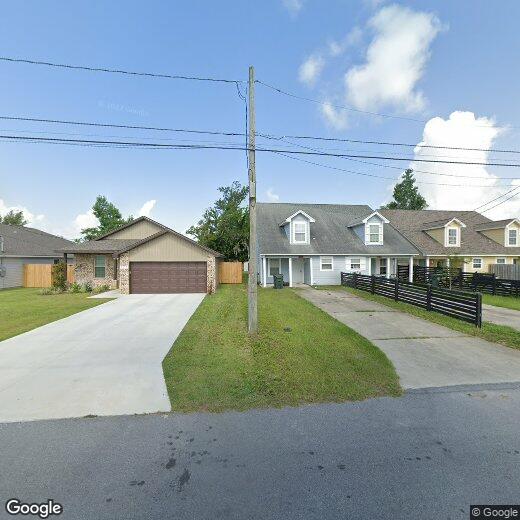 Primary Photo - 3 Bedroom / 2 Bath Townhome