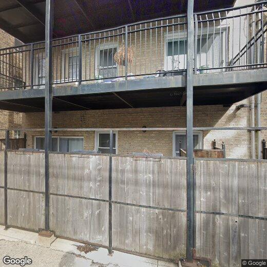 Primary Photo - 2053 W Summerdale Ave