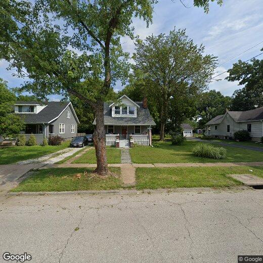 Primary Photo - 435 W Rose Hill Ave