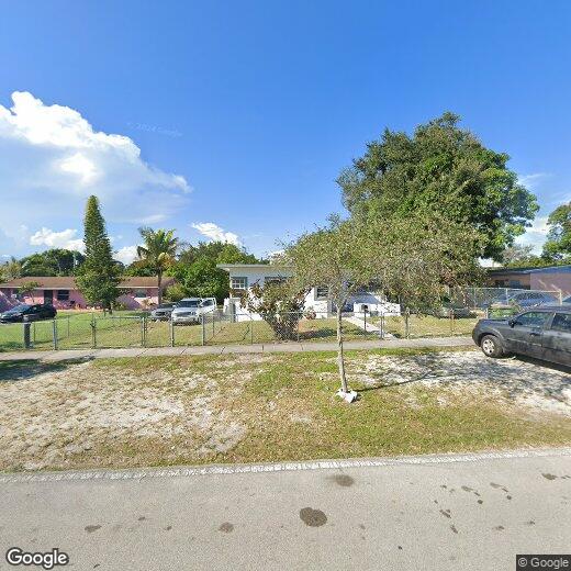 Primary Photo - 551 NE 139th St