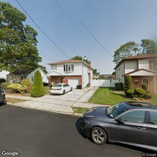 Primary Photo - 653 Sherman Ave