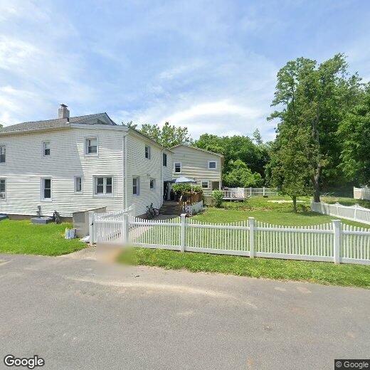 Primary Photo - 805 N Barry Ave