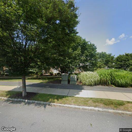 1131 Old Crse Ln