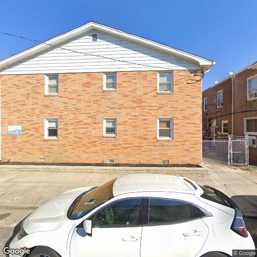 Primary Photo - 27 N Annapolis Ave