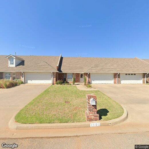 1113 Gartrell Pl, Weatherford, OK 73096 Townhome Rentals in