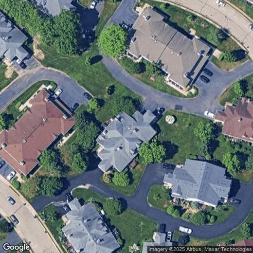 Primary Photo - 44 Racquet Rd