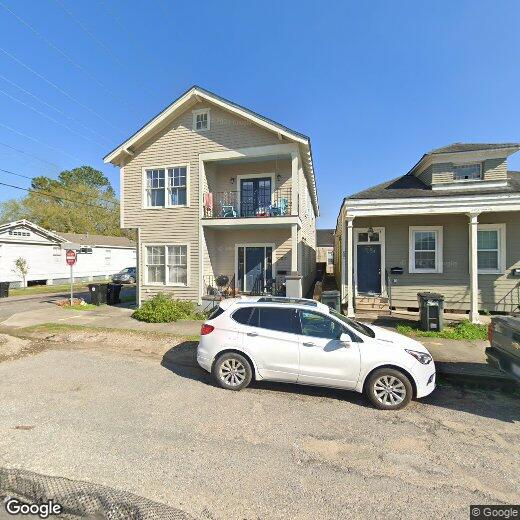 Primary Photo - 502 S Hennessey St