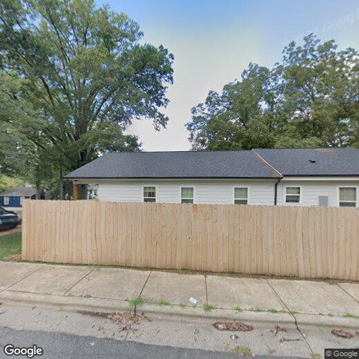 Primary Photo - 731 E 17th St