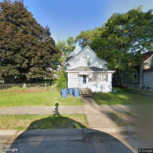 Primary Photo - 921 Dodge Ave