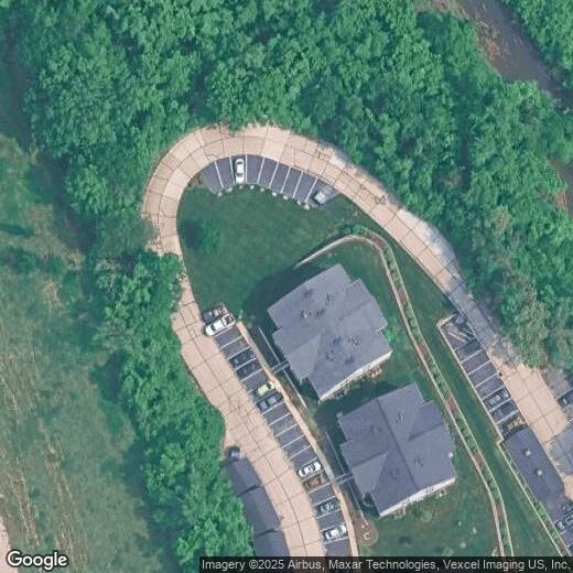Primary Photo - 1231 Creve Coeur Crossing Ln