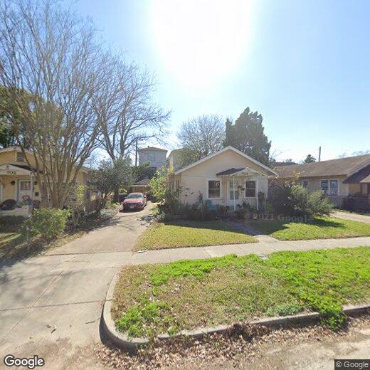 Primary Photo - 704 Ridge St