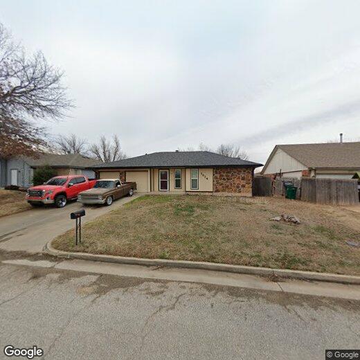 Primary Photo - 9824 S Ross Ave