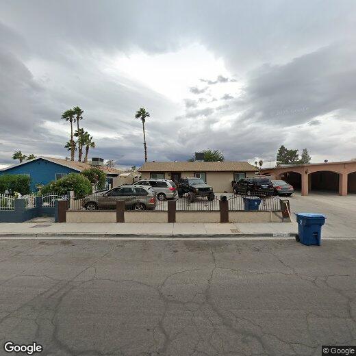 Foto principal - 4 Bedroom Pet-Friendly Home in LAS VEGAS, ...