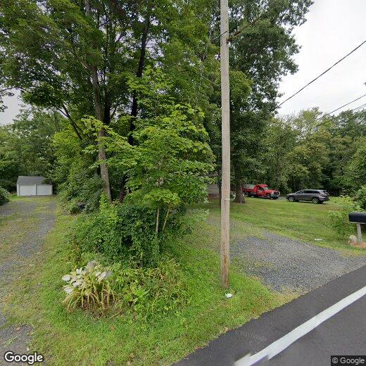 Primary Photo - 262 River Rd