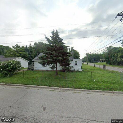 Primary Photo - 408 W Centennial Ave