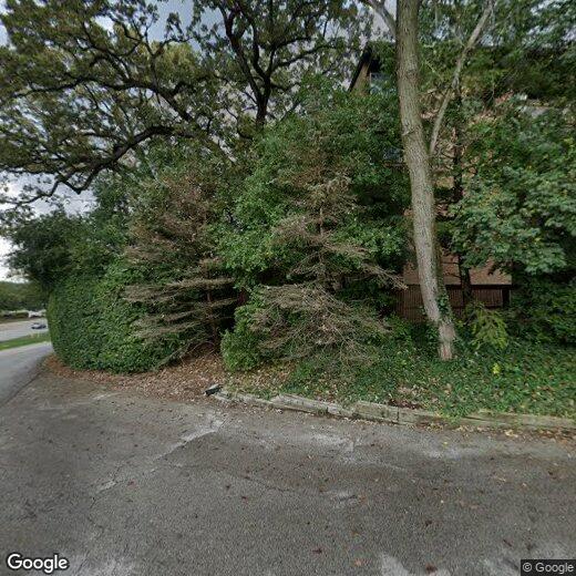 Foto principal - 5500 Hillcrest Ln
