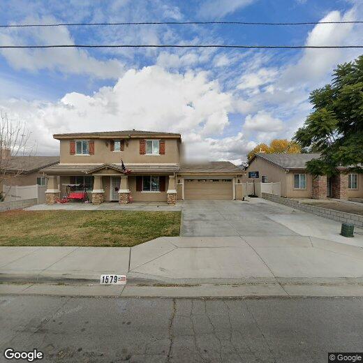 Foto principal - 1579 E Washington Ave