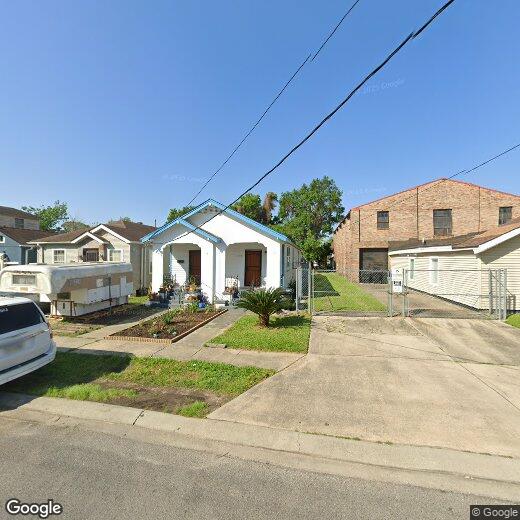 3712 Clematis St, New Orleans, LA 70122 Townhome Rentals in New
