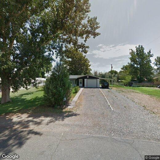 Primary Photo - 662 Budlong St