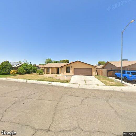 Primary Photo - 2716 W Oakwood Ln