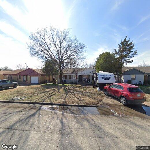 Primary Photo - 2226 NW Denver Ave
