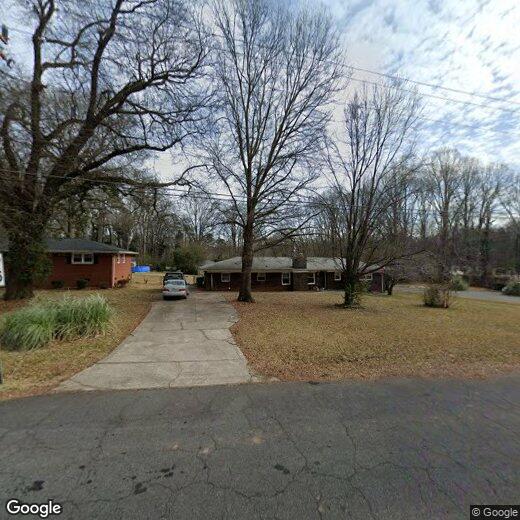 Primary Photo - 7200 Lakeside Dr N