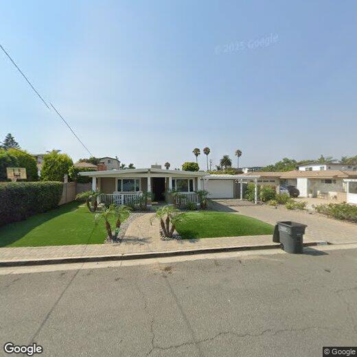 Primary Photo - 250 Redwood Ave