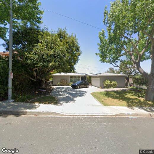 Primary Photo - 4921 Calle de Arboles