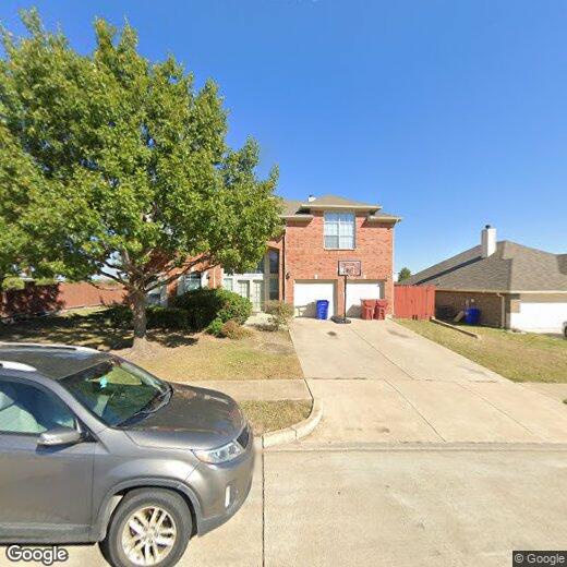 Foto principal - 620 Dyann Dr