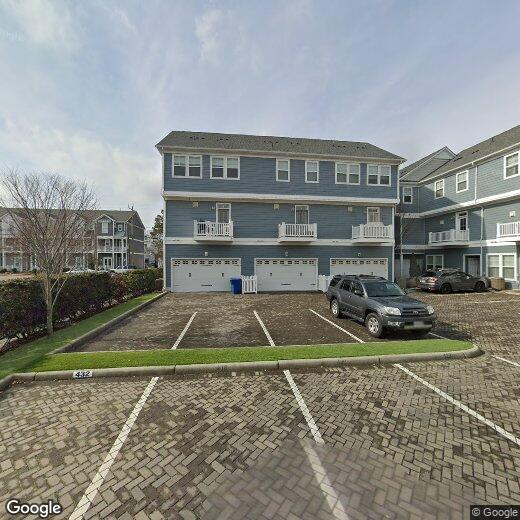 Primary Photo - 428 19th St