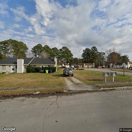 Primary Photo - 208 Cedar Ridge Ln