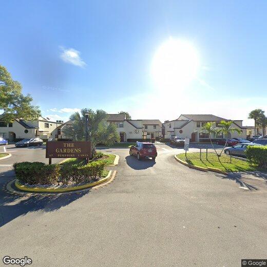 Foto principal - 11202 Taft St
