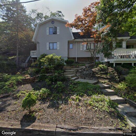 Primary Photo - 4 Rosewood Ln