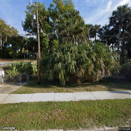 Primary Photo - 410 Oak Dr