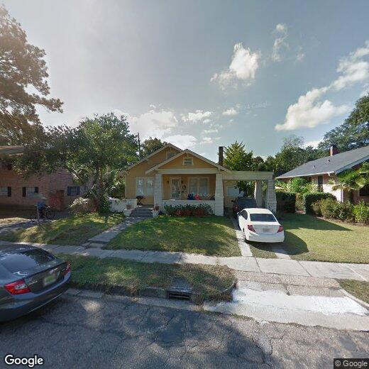 Primary Photo - 152 Charles St