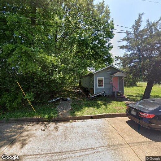 Primary Photo - 2 br, 1 bath House - 615 Applewhite St.