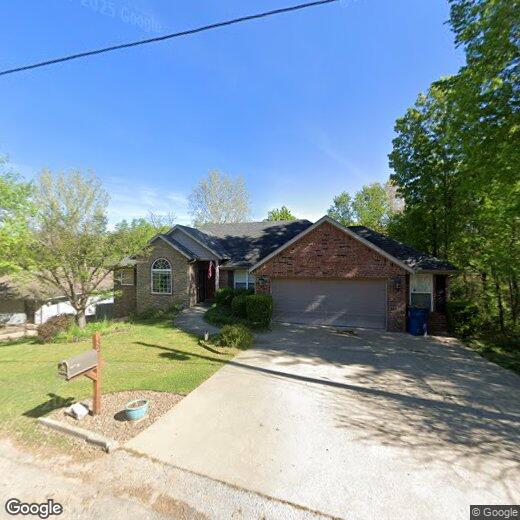 Foto principal - 32 Latshaw Dr