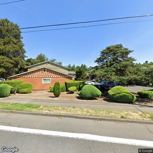 Primary Photo - 2 bedroom 1 bath in North Portland! Pets O...