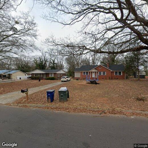 Foto principal - 1247 Cherokee Ave