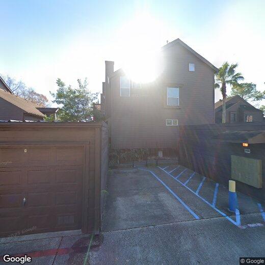 Primary Photo - 815 Davis Rd