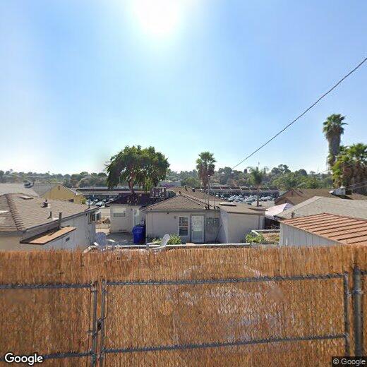 Primary Photo - "Spacious 3-Bed, 2-Bath Gem on University ...