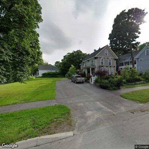 334 Union St, Bangor, ME 04401 Room for Rent in Bangor, ME