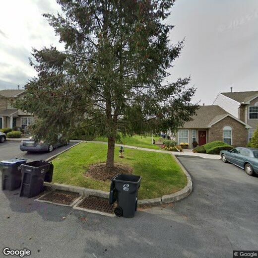 12 Eastwick Ln, Carlisle, PA 17015 Townhouse for Rent in Carlisle, PA