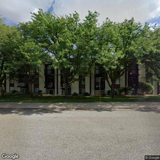 Foto principal - 2 bedroom, 1 bathroom condo in Lakeside Ap...