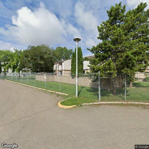 Photo principale - 862 Erin Pl NW