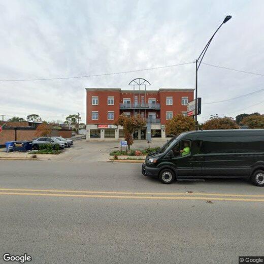 Primary Photo - 7742 W Higgins Rd