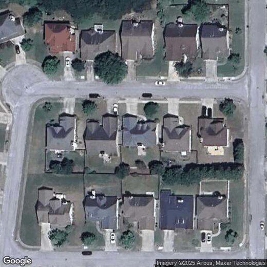 Foto principal - 675 Millbrook Village Dr